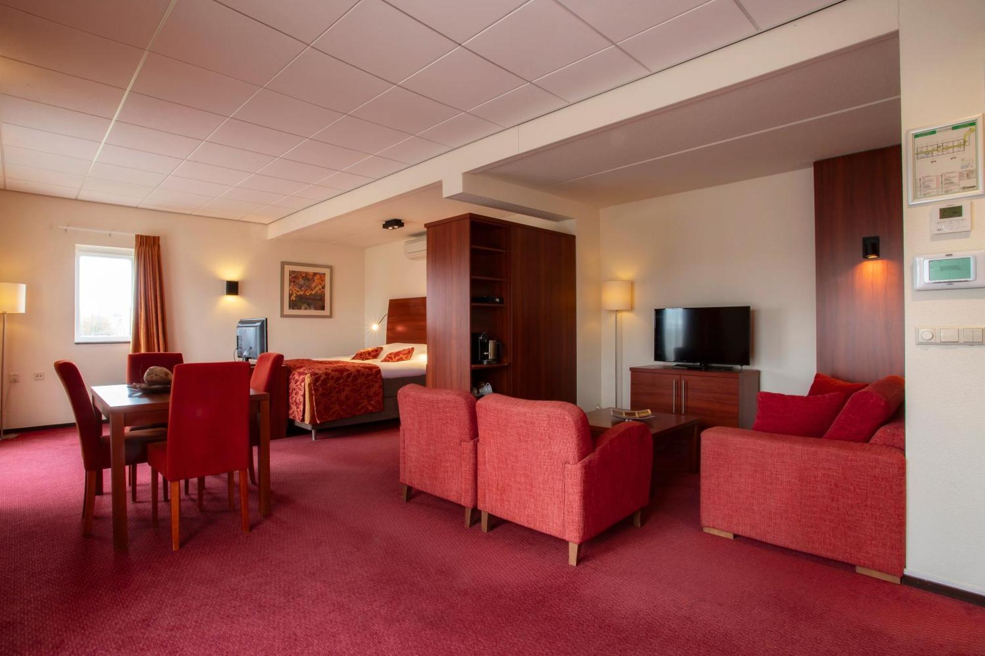 Hotel Greenside Texel De Koog  Exterior photo